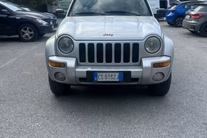 Jeep Cherokee 2.5 CRD Sport