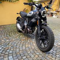 Ducati scrambler icon dark 2020