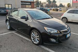 Opel Astra J 2.0 CDTI 160cv Cosmo S