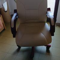 Sedia da scrivania bianca in pelle