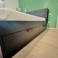Letto/contenitore BRIMNES + testiera NERO
