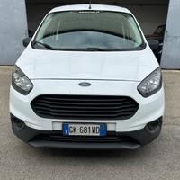 FORD TRANSIT COURIER