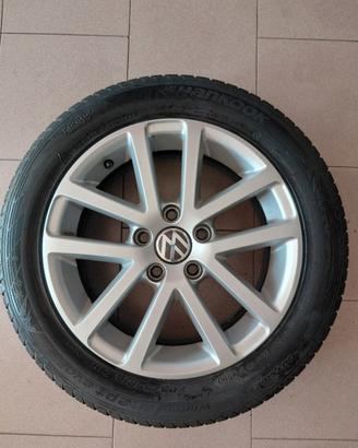  cerchi in lega da 16 volkswagen  con gomme 