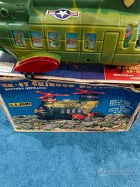 Elicottero giocattolo vintage Boeing CH-47