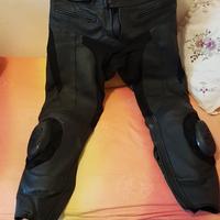 Pantalone in pelle tecnico skype
