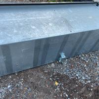 Cassa porta oggetti per camion