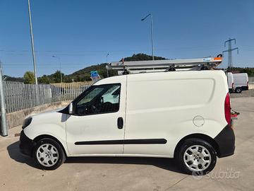 FIAT DOBLO ATTREZZATO 