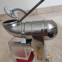 Trita ghiaccio quick mill Omre