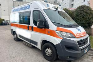 Ambulanza fiat ducato