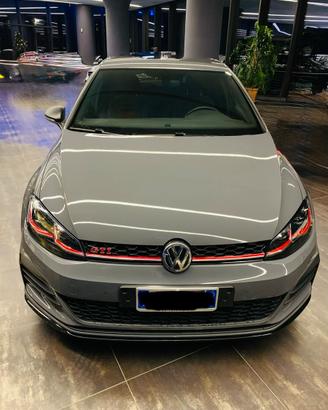 Volkswagen Golf 7.5 GTI TCR 290 cv DSG