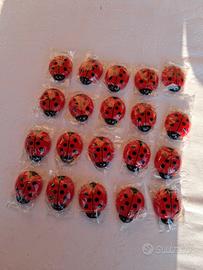 Set 20 magneti decorativi a forma di coccinella