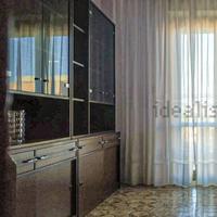 Credenza in stile classico