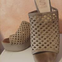 sabot in pelle scamosciata color tortora 