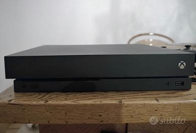 Xbox One X 1Tb