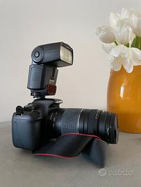 Canon EOS 1100D kit completo + 2 obiettivi + flash