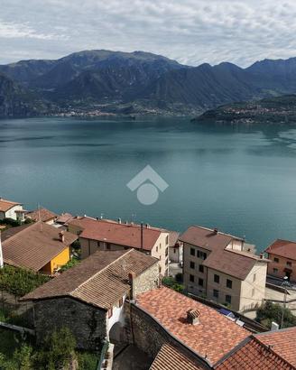 4 LOCALI A TAVERNOLA BERGAMASCA