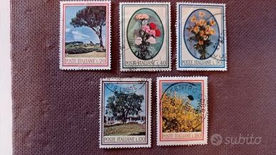 Lotto 5 francobolli (serie “Flora”)