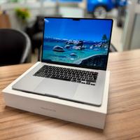 Apple MacBook Air 15'' M2 (2023)