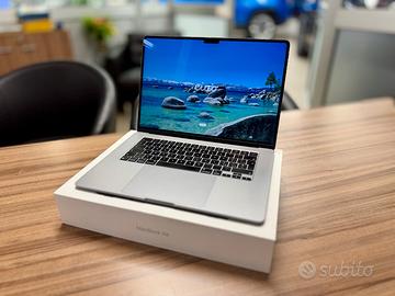 Apple MacBook Air 15'' M2 (2023)