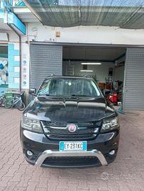 FIAT FREEMONT CROSS