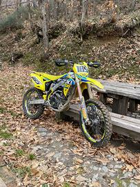 Suzuki RM 250 - 2015