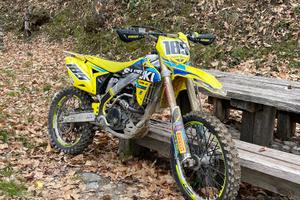 Suzuki RM 250 - 2015