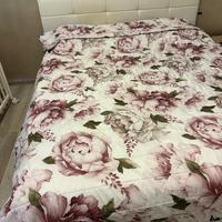 Letto matrimoniale, usato poco