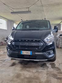 ford transit custom trail 