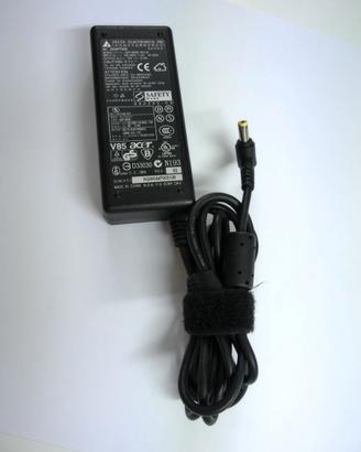 Alimentatore per notebook