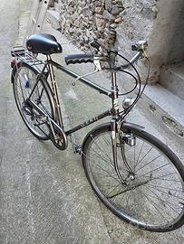 Bici City da uomo LERI ruote 28" cambio 7v.