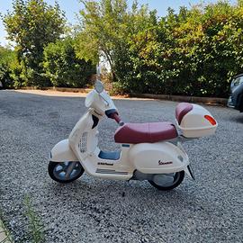 Vespa Peg Perego