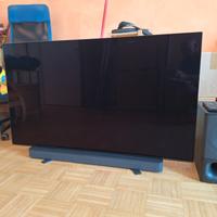 TV con Soundbar e Subwoofer
