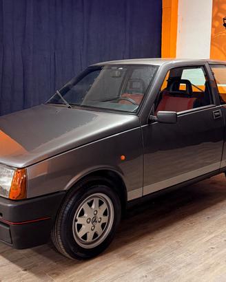 MAGNIFICA AUTOBIANCHI Y10 TURBO IN CONDIZIONI DA V