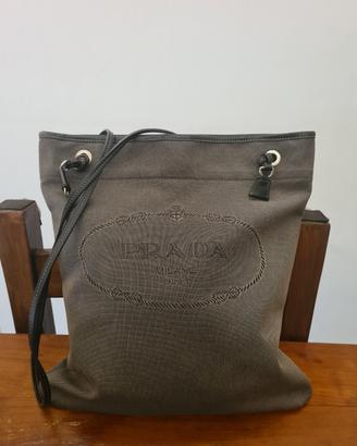 Prada borsa donna originale a tracolla. 