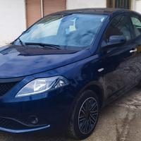 Lancia Ypsilon 1.0 FireFly 5 porte S&S Hybrid Ecoc