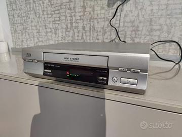 Videoregistratore JVC HR-V505E n.4 testine Hi-Fi