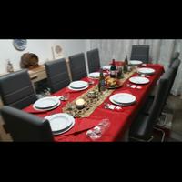 tavolo moderno con 6 sedie grigie