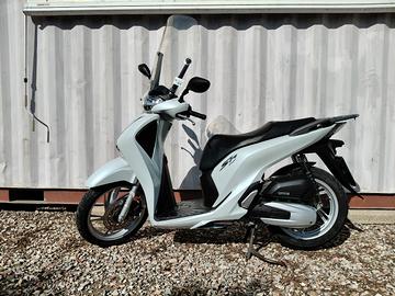 Honda sh150