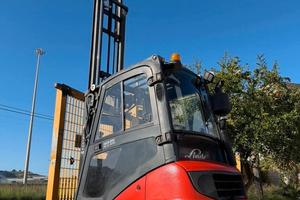 Carrello elevatore diesel usato marca Linde Modell