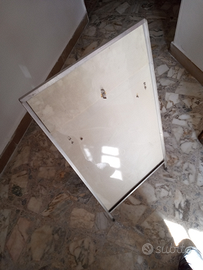 Espositore da terra per Giornali, dépliant