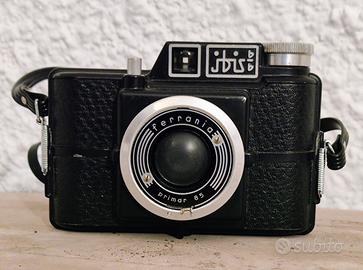 macchina fotografica Ferrania Ibis Primar 85