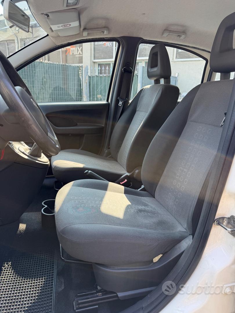Fiat Panda 2012 photo 5
