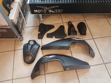 Kit carbonio look per California 1400