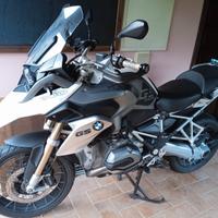 BMW 1200 GS R leggere bene