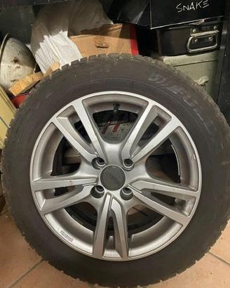 Pneumatici con cerchi in lega Suzuki Baleno