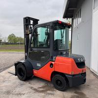 Carrello elevatore Toyota 35 Diesel