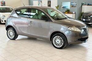 Lancia Ypsilon 0.9 TwinAir 85 CV 5 porte Metano Ec