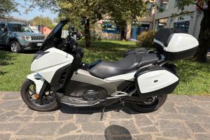 Honda Integra 750 S TRAVEL EDITION