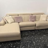 DIVANO A TRE PIAZZE CON SCESLONG