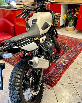 Royal Enfield Himalayan 450 - 2025